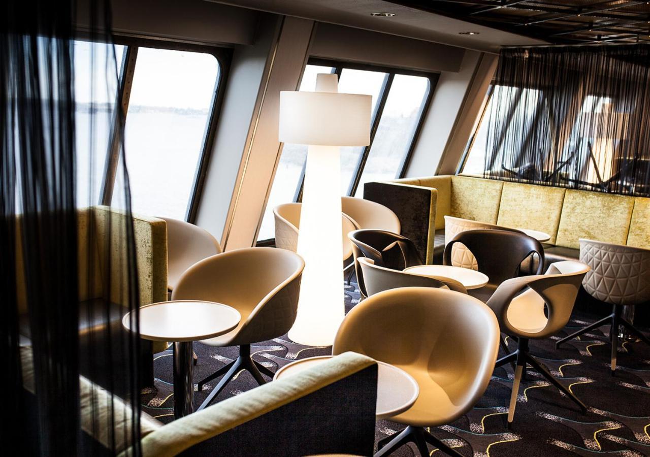 Hotel Viking Line Ferry Gabriella - One-Way Journey From Stockholm To Helsinki Zewnętrze zdjęcie